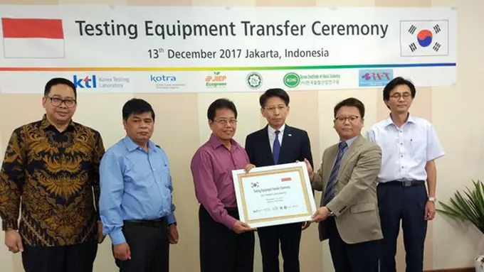 copyright vemale.com