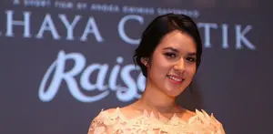 Siapa sangka wanita secantik dan sarat talenta seperti Raisa ternyata pernah ditolak