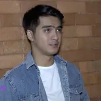 Ricky Harun memiliki cara tersendiri dalam mendidik kedua buah hatinya