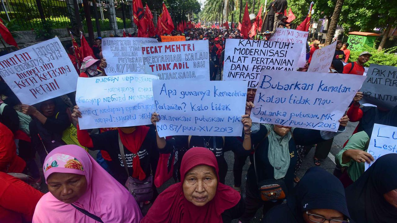 FOTO: Hari Tani Nasional, Petani Indramayu Tuntut Perbaikan Irigasi dan Modernisasi Pertanian