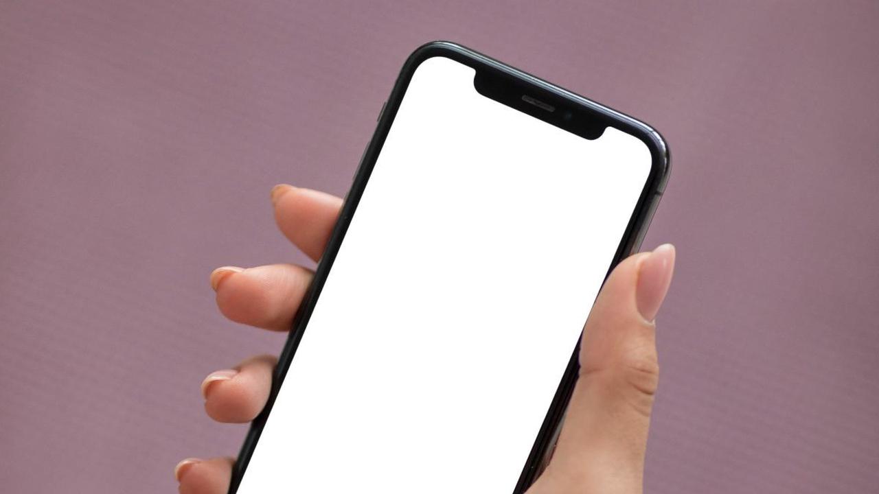 Hal ini memunculkan spekulasi bahwa perusahaan akan memajukan peluncuran lini Galaxy S24.&nbsp;