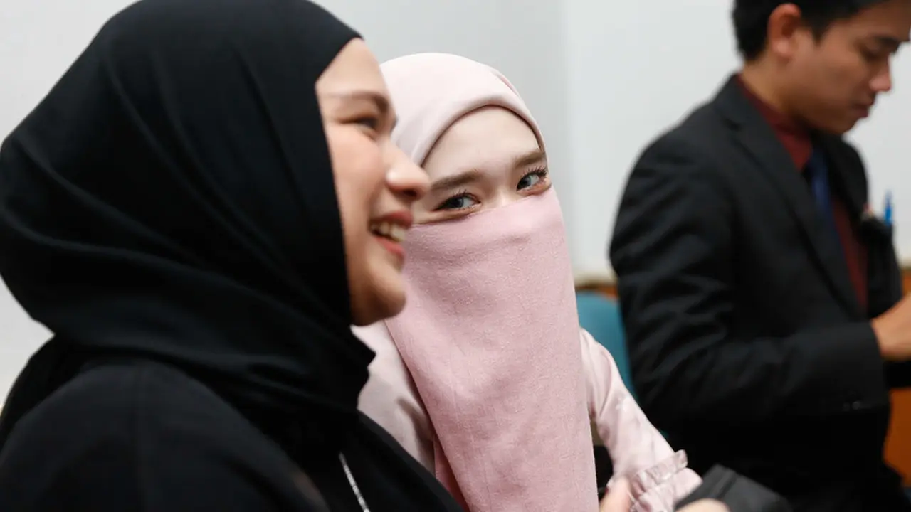 Inara Rusli hadiri sidang cerai perdana, Rabu (17/5/2023)