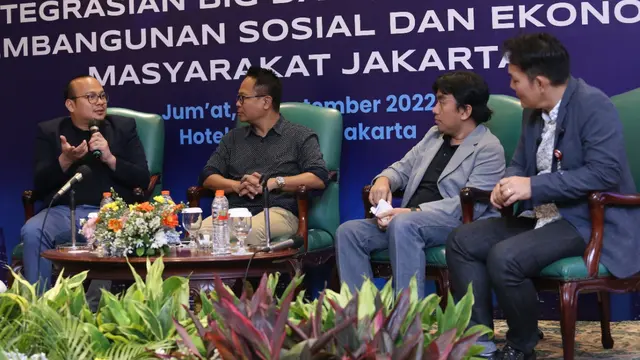 Ki-ka : Damoza Nirwan (Ketua IA ITB Jakarta 2022/26), Gembong Primadjaja (Ketua IA ITB), Salman Subakat ( CEO Paragon Tech. & Innovation - Wardah, Make Over dkk), Ivan C. Permana (Direktur Niaga & Properti PT Jakarta Infrastruktur Propertindo )
