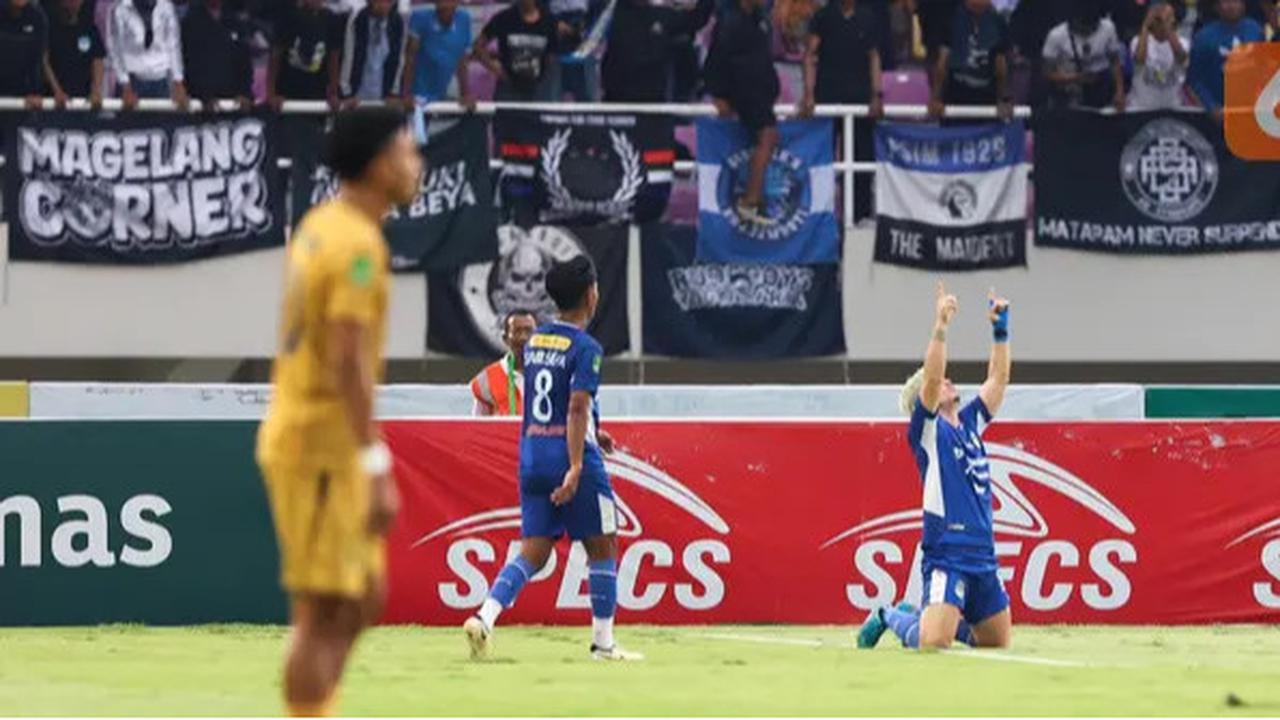 Ramai Rumakiek Raih Gelar Top Skor Liga 2 Indonesia Musim 2024/2025