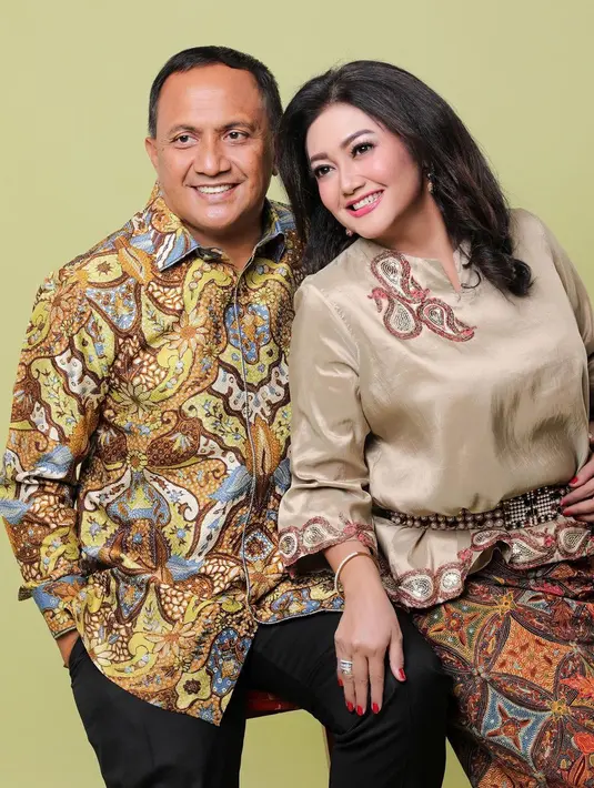 (Instagram/bellasaphiraofficial)