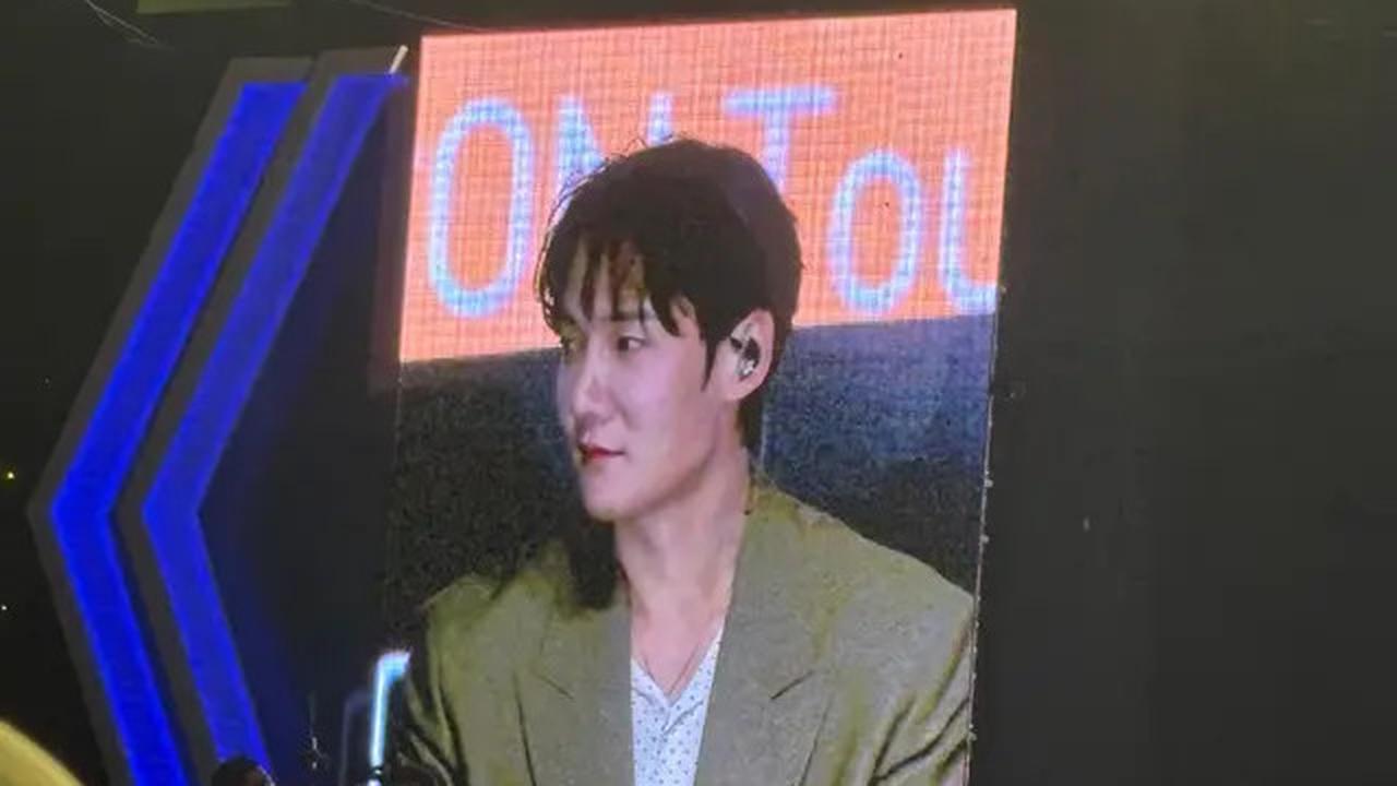 Momen Manis Choi Jin Hyuk Hadirkan Ibunda dalam Fan-Con Jakarta: Ibu Senang kan?