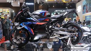 BMW M 1000 RR diluncurkan di IIMS 2026 (Liputan6.com/Zaidan Fakhir)