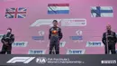 Walaupun tak dapat menaiki podium pertama, Tim Mercedes mendapatkan poin lebih di klasemen konstruktor karena berhasil dobel podium yaitu Hamilton dan Bottas. Bottas mampu tampil apik pada balapan ini hingga usaha udercut Perez dapat digagalkan. (Foto: AP/Pool/Darko Vojinovic)