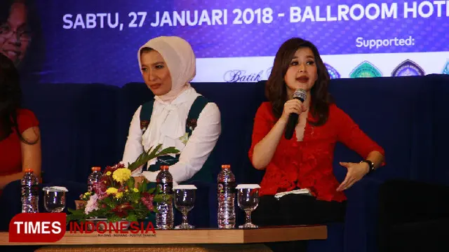 Politik Itu Cantik