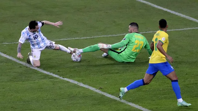 Foto Copa America: Argentina Rebut Trofi Copa America 2021 setelah Tumbangkan Juara Bertahan Brasil