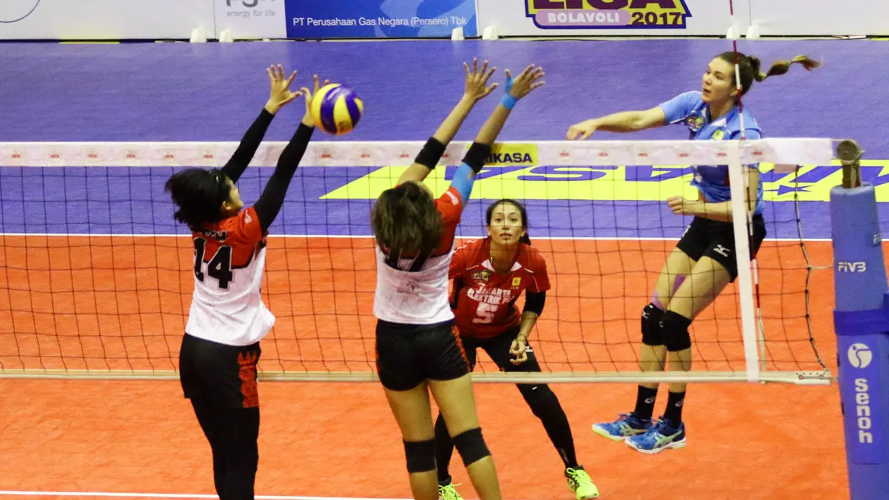 Voli putri Jakarta Elektrik PLN vs Pertamina