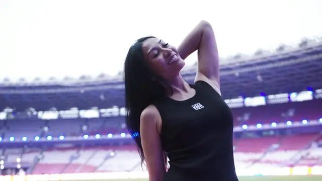 Kiprah Gemilang Anggun C Sasmi: Sukses Bintangi Serial Reacher, Raih Piala Aktris Terbaik hingga Gelar Kehormatan Prancis