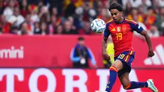 Luis de la Fuente Sebut Lamine Yamal Menuju Status Legenda usai Tampil Gemilang Lawan Ceko