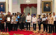 Ketum ProJo Ungkap Isi Pembicaraan Jokowi dan Relawan di Istana