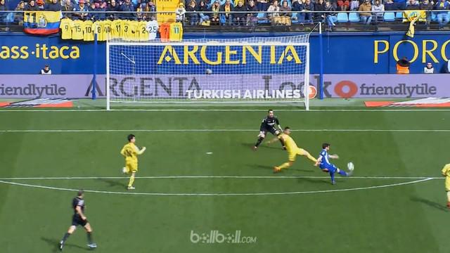 Villarreal tertahan masuk zona Liga Champions sehabis menelan kekalahan kandang 1-2 dari Alaves, Sabtu (10/2). Sundulan Rodrigo El...