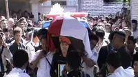 Jenazah Masinis KA Sindoro Dimakamkan di Madiun