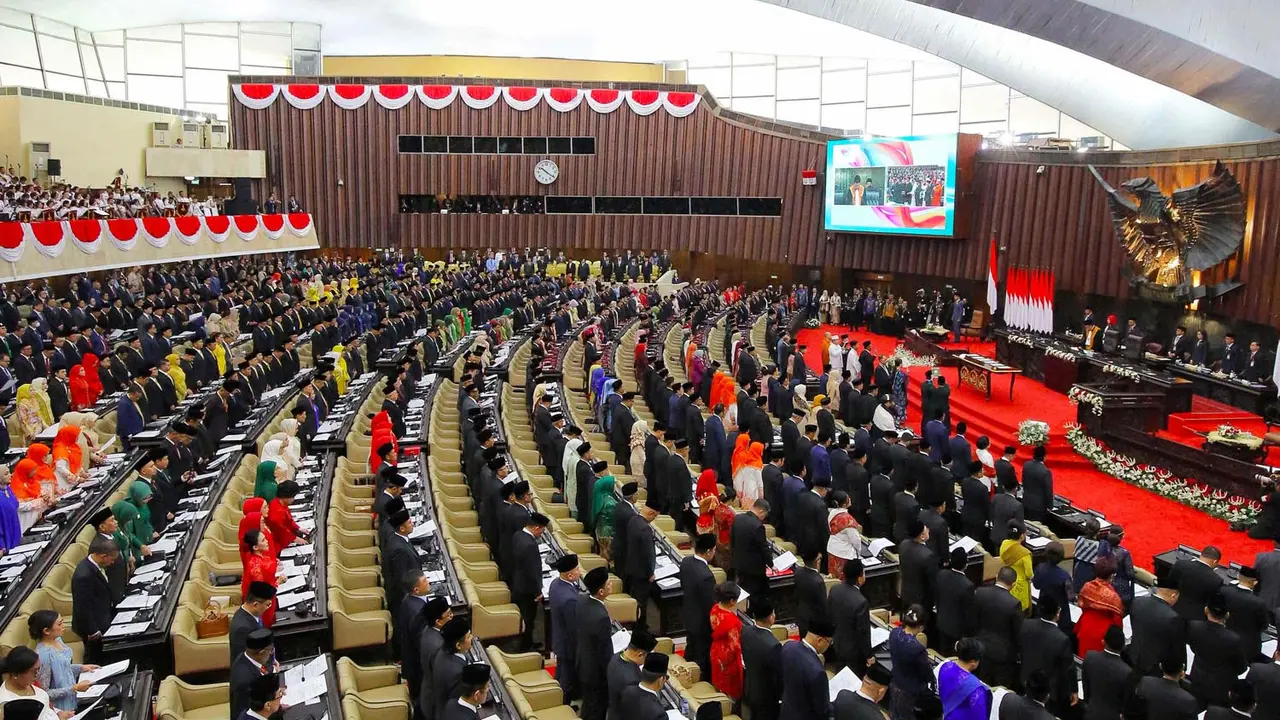 Sah, Ini Momen Pengucapan Sumpah dan Janji Anggota DPR 2024-2029
