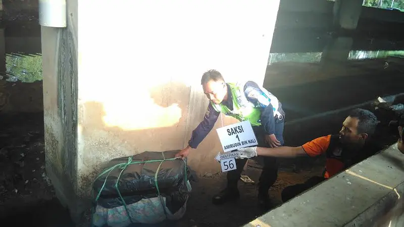 Jasad Farah Nikmah ditemukan di kolong tol PIK, Jakarta Utara.