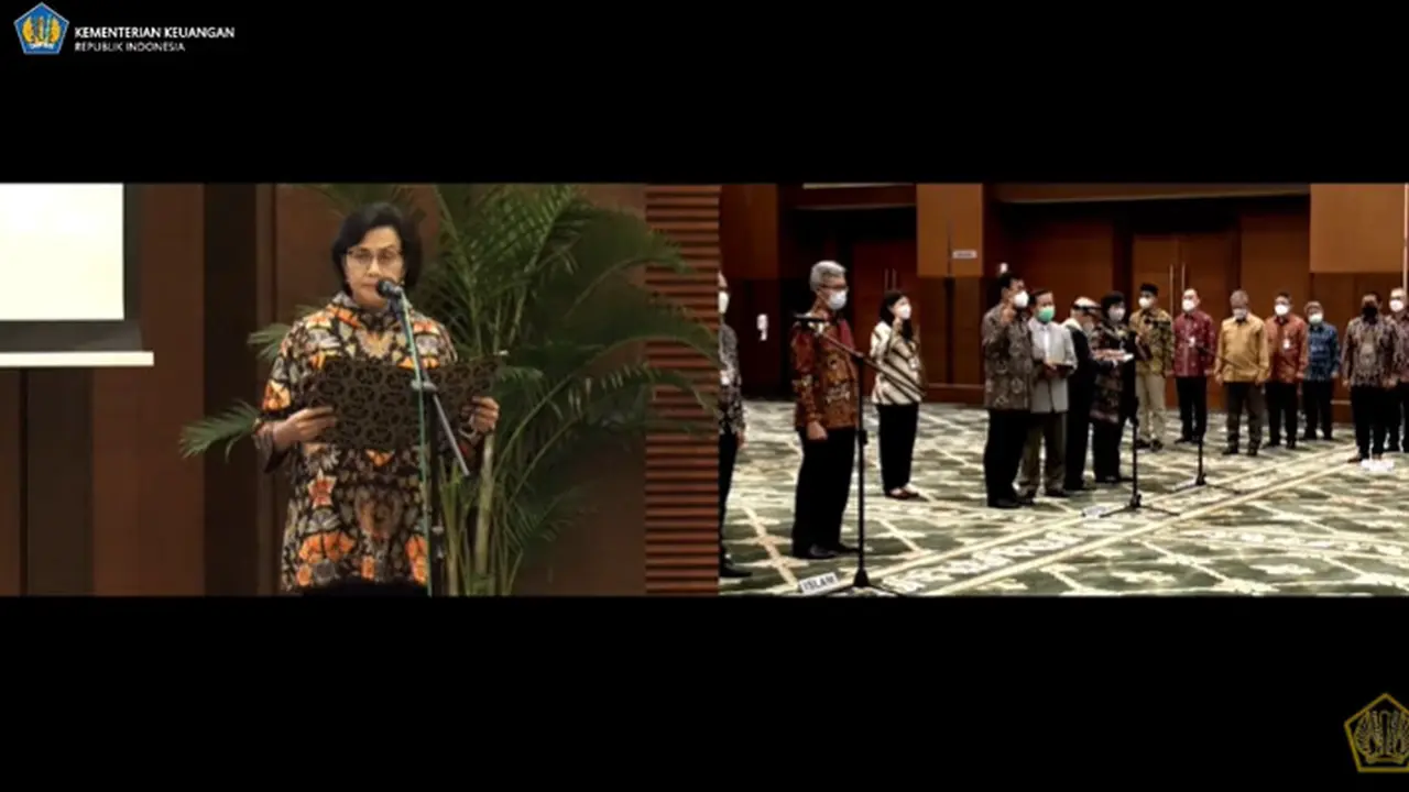 Menteri Keuangan Sri Mulyani Indrawati melantik 402 pejabat di lingkungan Kementerian Keuangan, mulai dari pengangkatan pejabat eselon II, II, dan IV hingga mutasi eselon I.