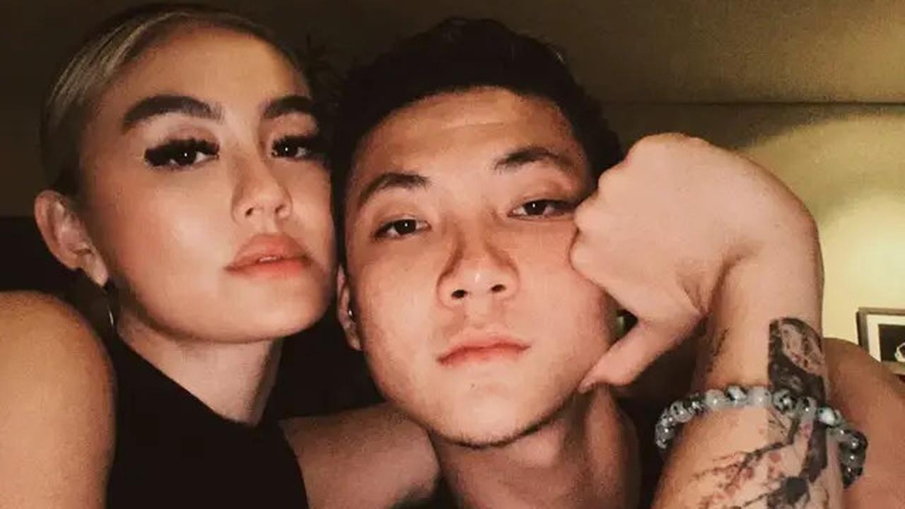 7 Potret Agnez Mo dan Adam Rosyadi 4 Tahun Pacaran, Terungkap Foto Awal Bareng