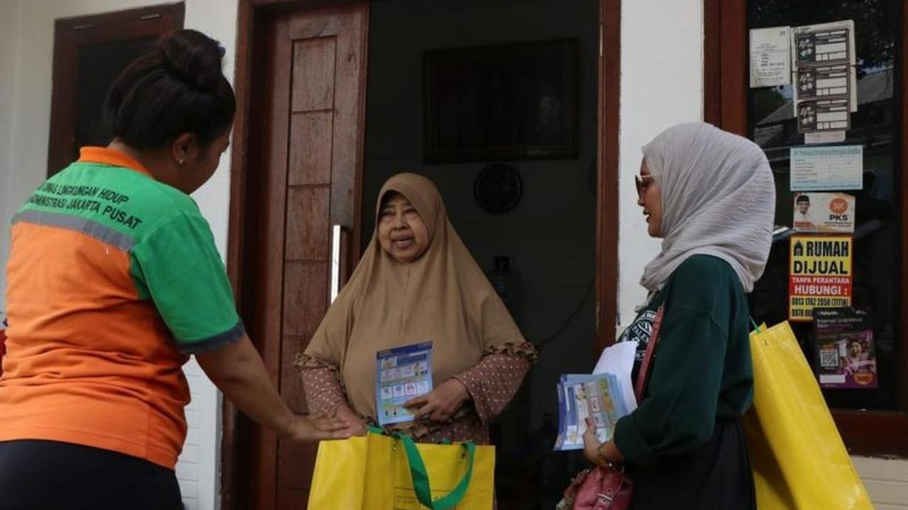 DKI Jakarta Galakkan Gerakan Pilah Sampah Sambut HUT ke-499, Kerahkan 200 Petugas Kebersihan