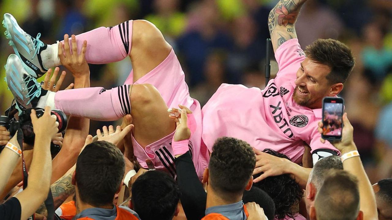 Dikutip dari Bola.com, Keberhasilan ini juga membuat Inter Miami lolos ke Liga Champions CONCACAF pada musim depan. 

Lionel Messi dkk. juga segera memulai musim baru Major League Soccer (MLS) pada akhir bulan ini.