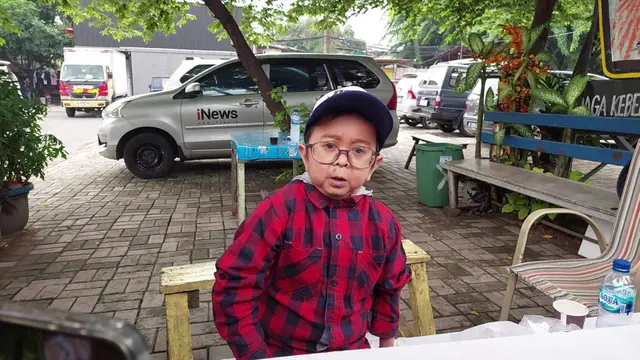 Daus Mini Bicara Soal Komeng