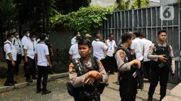 Penggeledahan ini diduga terkait kasus dugaan pemerasan mantan Menteri Pertanian Syahrul Yasin Limpo oleh Ketua KPK Firli Bahuri. (Liputan6.com/Herman Zakharia)