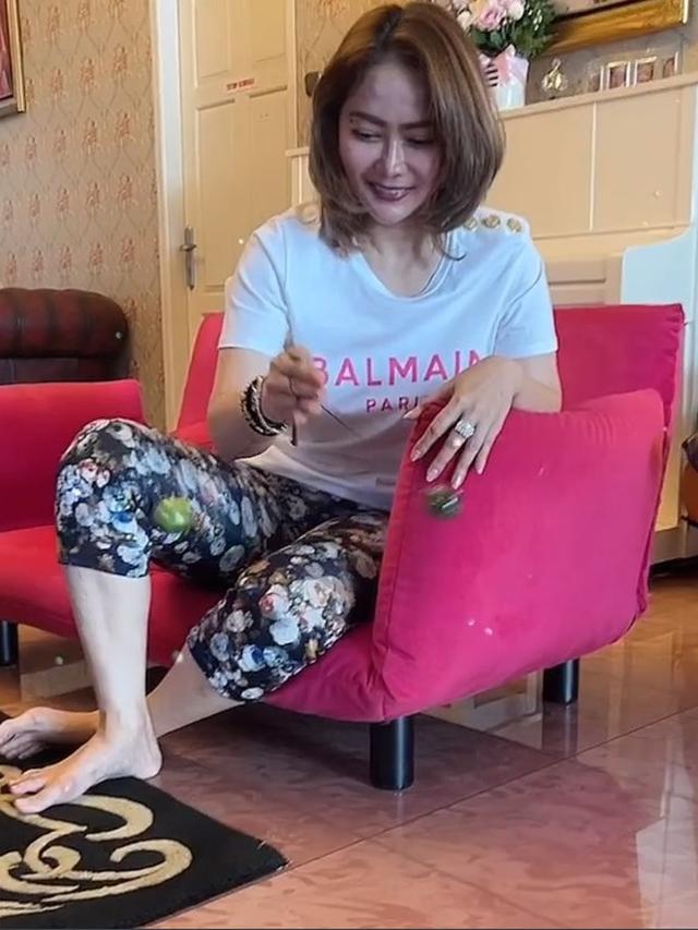 Inul Daratista Main Lato-Lato