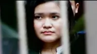 Tersangka kasus pembunuhan Mirna Salihin, Jessica Wongso menjalani tes kejiwaan di RSCM.
