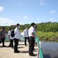 Menteri Koordinator Bidang Kemaritiman dan Investasi Luhut Binsar Pandjaitan melakukan kunjungan ke kawasan Mangrove Tahura dan Garuda Wisnu Kencana. Kunjungan ini untuk melihat persiapan pelaksanaan KTT G20. (Dok Kemenko Marves)