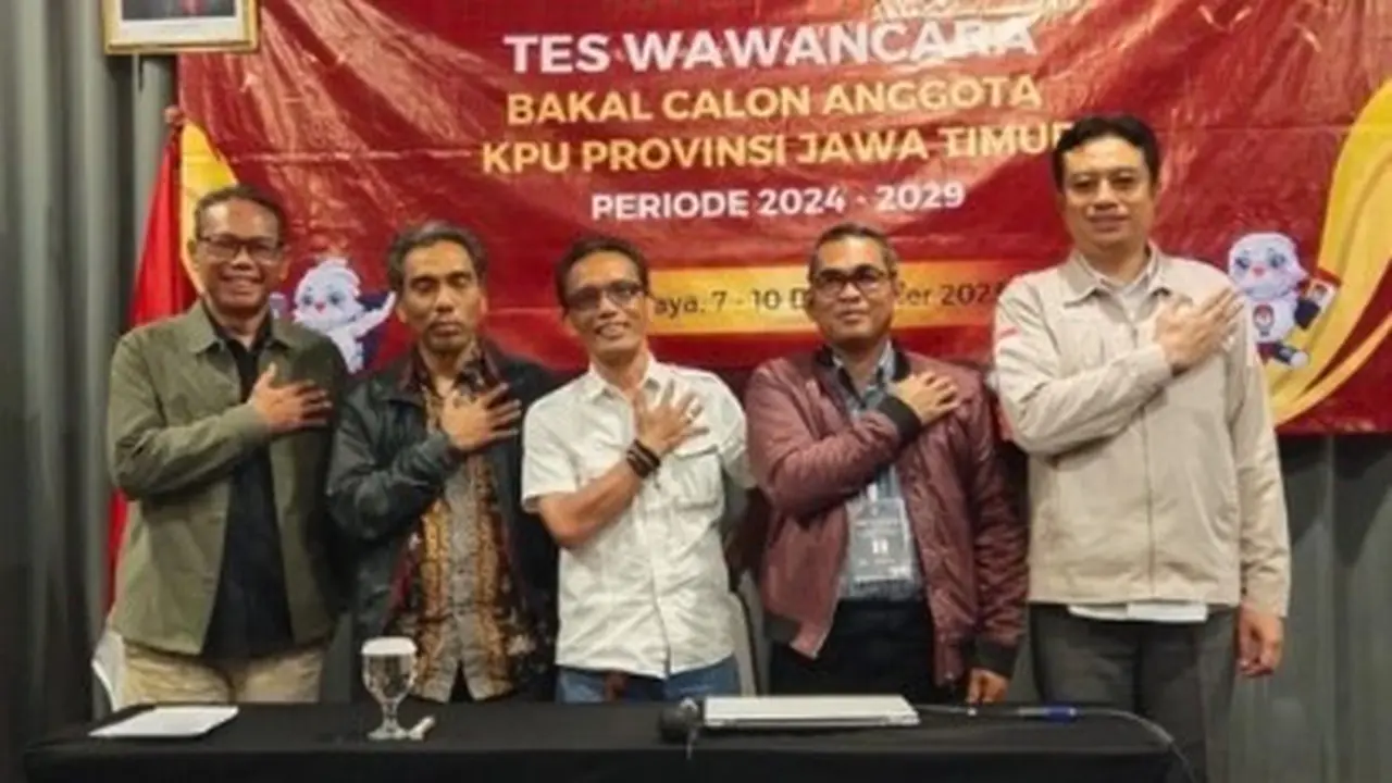 Timsel KPU Jatim mengumumkan 14 nama yang lolos tes kesehatan dan wawancara. (Istimewa)