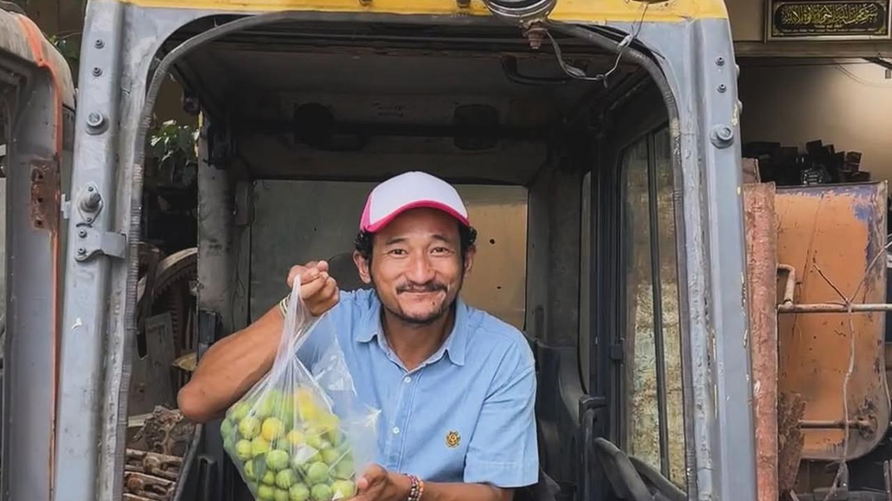 Dulu Pelawak Populer, Isa Bajaj Kini Pulang Kampung dan Rintis Usaha Warung Makan