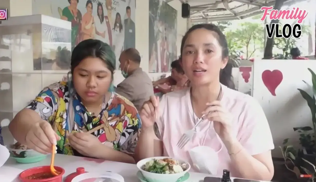 Ussy Sulistiawaty (Youtube/Ussy Andhika Official)