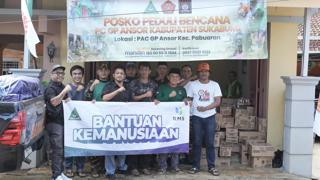 Gerakan Pemuda Ansor (GP Ansor) bersama PT Rukun Mitra Sejati (RMS) mendistribusikan bantuan kemanusiaan bagi warga terdampak banjir dan longsor di tiga wilayah yakni Sukabumi, Cianjur, dan Banten (Istimewa)
