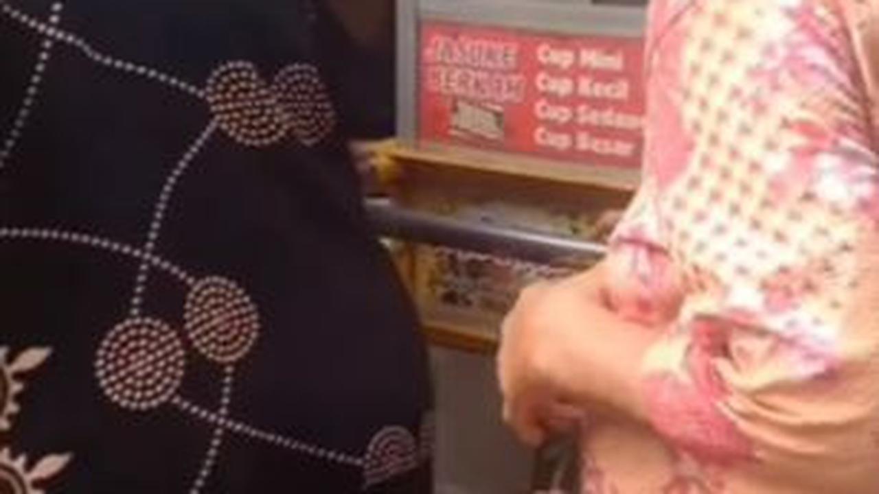 Potret Miris Rakyat Kecil Tak Makan 2 Hari karena Dagangan Tak Laku, Ditemukan Pingsan di Samping Gerobaknya