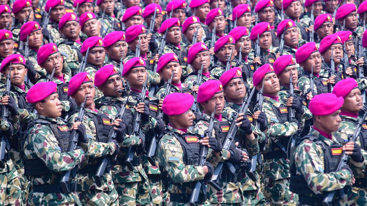 Mensesneg: 8.000 Prajurit TNI Siap Dikirim sebagai Pasukan Perdamaian ke Gaza