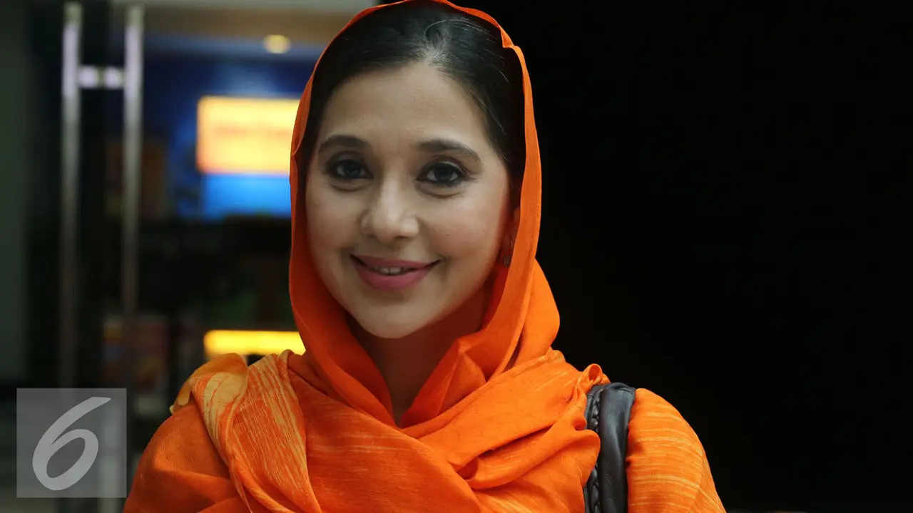 Ayu Azhari