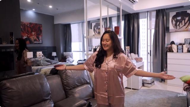 Hunian nyaman tanpa sekat, 8 potret apartemen Salshabilla Adriani sebelum jadi istri Ibrahim Risyad