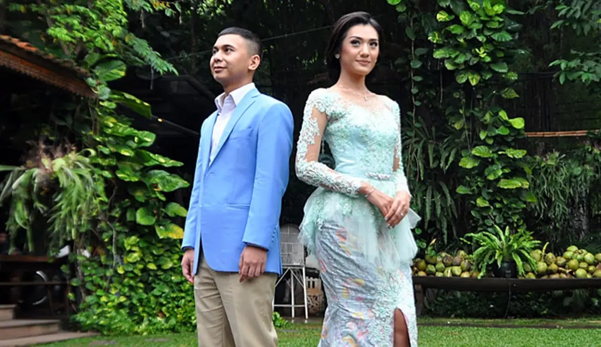 Selama ini, banyak warganet yang menyebut Radit dengan Raja Jomblo. Lantaran ia masih melajang meski usianya telah 32 tahun dan teman-temannya telah melepas masa lajang lebih dulu. (Deki Prayoga/Bintang.com)