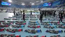 Sejumlah robot disiapkan menjelang upacara pembukaan World Humanoid Robot Games di Beijing, Sabtu, 22 Agustus 2026. (Foto AP/Achmad Ibrahim)