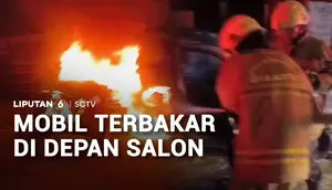 Mobil Sedan Tiba-Tiba Terbakar di Depan Salon, Warga Panik