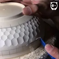 Jangan lihat artikel ini kalau kamu seorang tripofobia. Tapi, kalau penasaran lihat saja. Selamat merinding! :p (Via: boredpanda.com)