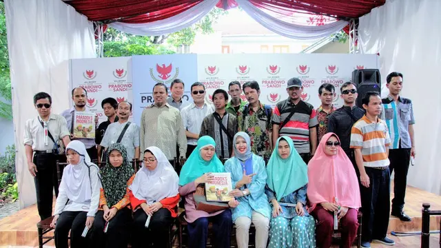 Partai Gerindra meluncurkan buku Paradoks Indonesia dalam edisi braille bagi kaum tuna netra. (Istimewa)