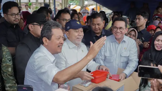 Menteri Koordinator Bidang Pangan Zulkifli Hasan.