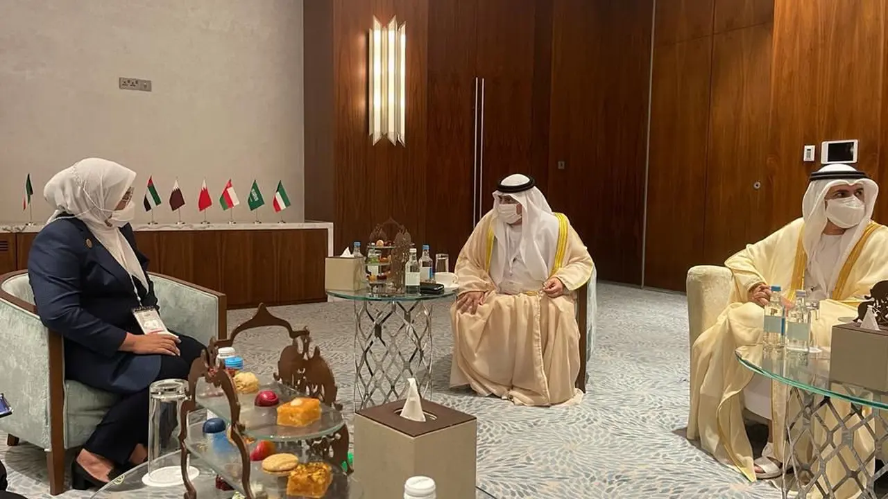 Menaker Bahas Penempatan PMI Satu Kanal di Persatuan Emirat Arab