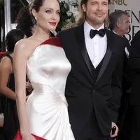 Tidak banyak kesulitan yang dialami pasangan Hollywood ini selama syuting film By The Sea. Namun ternyata Jolie merasa kesulitan ketika ada adegan bertengkar. (Bintang/EPA)