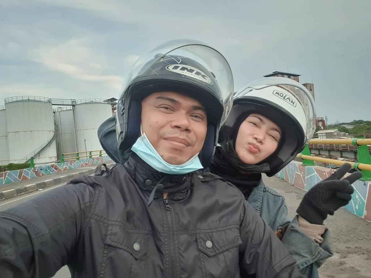 Dulu Arsitek, Suami Ira Swara Alih Profesi Bekerja Sebagai Ojek Online untuk Kebutuhan Hidup
