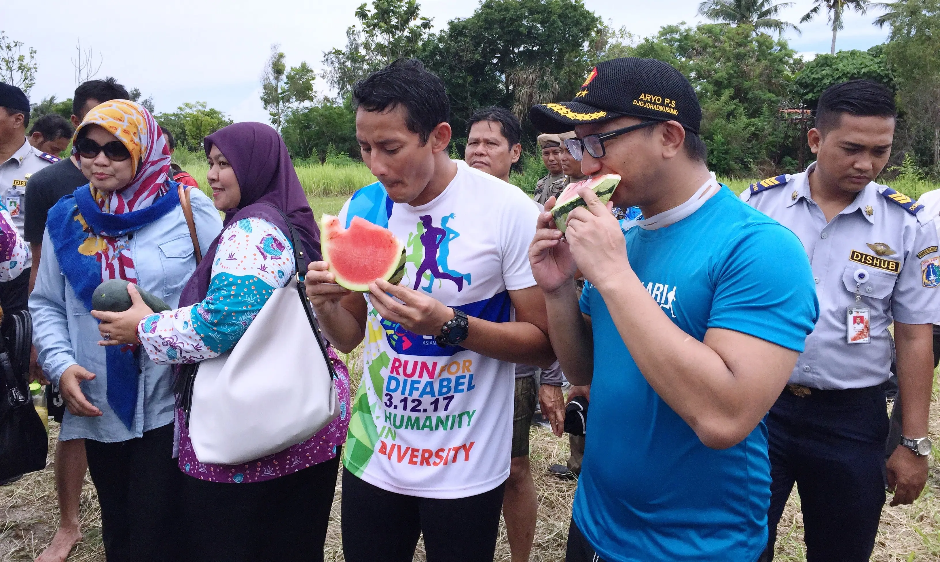 Wakil Gubernur DKI Jakarta Sandiaga Uno saat berada di Kepulauan Seribu, Selasa (27/2/2018). (Liputan6.com/Devira Prastiwi)