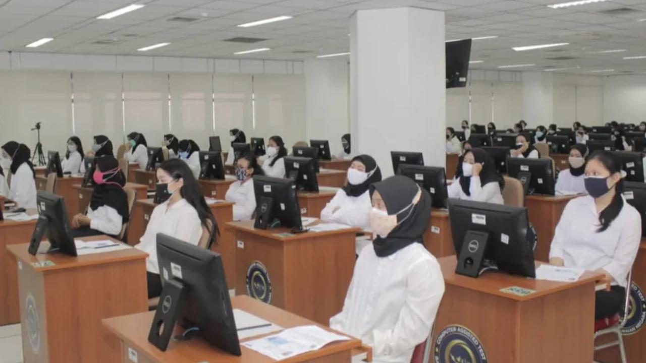 Badan Kepegawaian Negara (BKN) kerap kali mengimbau kepada para pelamar untuk berhati-hati atas beragam macam modus penipuan yang mengatasnamakan BKN.